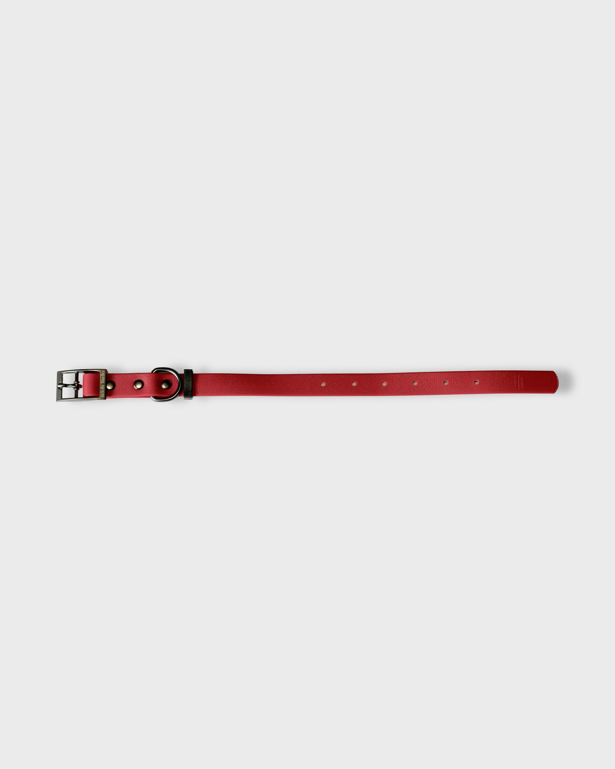 The Line · Rouge - Waterproof Adjustable Dog Collar